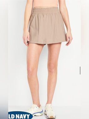 Old Navy high waisted SleekTech skort